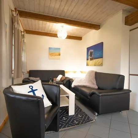 Moewe, Doppelhaushaelfte Fuer Bis Zu 4 Personen Mit Garten Und Sauna, Hunde Erlaubt! Dagebüll
