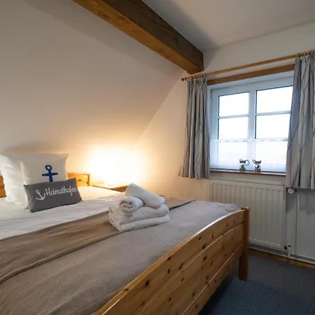 Moewe, Doppelhaushaelfte Fuer Bis Zu 4 Personen Mit Garten Und Sauna, Hunde Erlaubt! Feriehus *